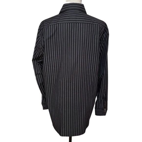 Hugo Boss cotton dress button down shirt size L. - Picture 2 of 6